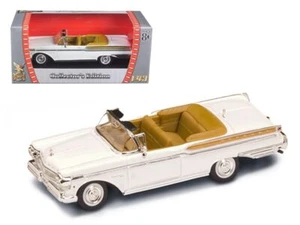 1957 Mercury Turnpike Cruiser White 1/43 Diecast Model Car by Road Signature - Picture 1 of 1