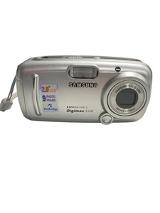 Samsung Digimax A400 4MP Digital Camera - Picture 1 of 3