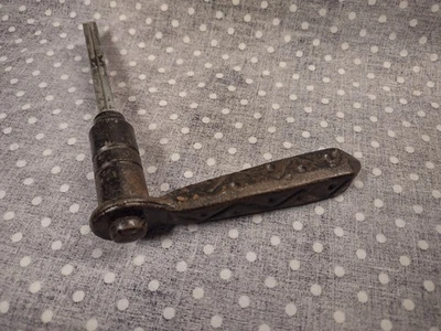 Maniglia porta  portoncino in ferro battuto - Immagine 1 di 4