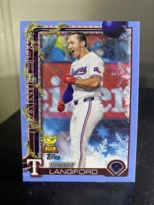 2025 Topps Holiday Wyatt Langford Light Blue/White Glitter #H87 Rangers - Bild 1 von 2