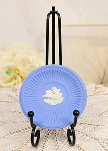 Vintage Wedgwood White Jasperware On Blue Small Round Dish - Picture 1 of 6