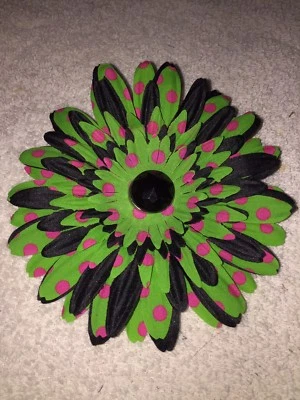 Clip de pelo hecho a mano verde lima negro y rosa flor con joyas accesorio flor de seda Foto 1 de 4