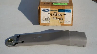 1997-99 Ford Taurus Merc Sable Seat Belt Buckle F7DZ-5461202-AAD Foto 1 de 4