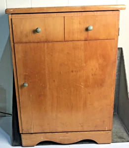 Thayer Vintage Wood DOLL Wardrobe Chest w/Hanging Rod 14 W x 9 1/2 D x 19 1/2" T - Picture 1 of 13