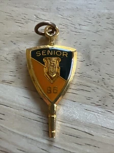 Vintage Collectible Award : Senior 1986 NHS High School Charm - Picture 1 of 5