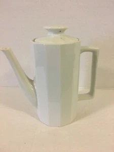 Tetera blanca ALFA Toscany Fine China Japón 32 OZ - Imagen 1 de 4