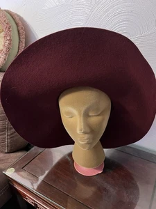 Woman’s Burgundy 100% Wool Wide Brim Hat - Picture 1 of 9