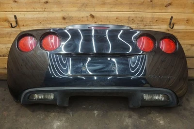 Rear Bumper Cover Assembly OEM 15895252 Chevrolet Corvette C6 Z06 2006-13 *Note* Foto 1 de 4