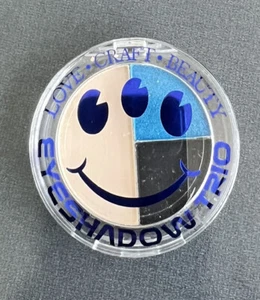 Lidschatten Trio von Love, Craft, Beauty im Farbton Rave N’ Roll - Bild 1 von 2