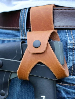 Men waist holster tool axe chopper hammer belt loop hold Cow Leather brown H995 - Image 1 of 4