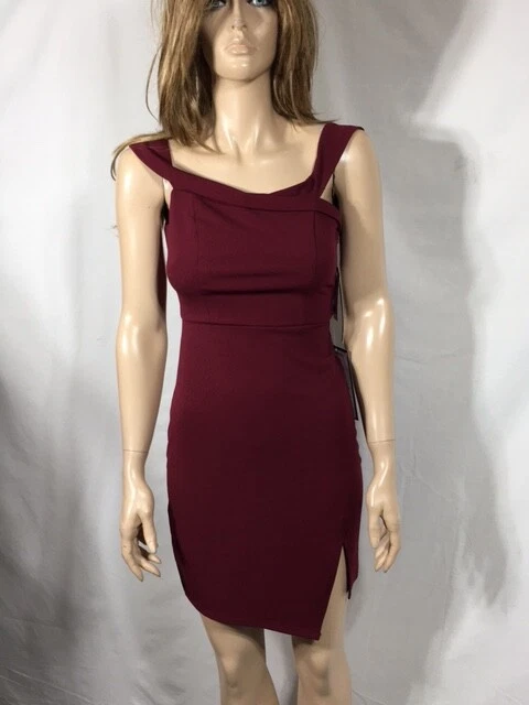 Sequin Hearts Dress Maroon Red Size 3 Junior Sheath off Shoulder Mini #026