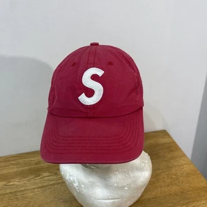 Supreme Ventile S Logo 6 paneles en tapa roja - Imagen 1 de 15