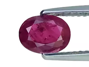 1.05cts Red natural ruby oval cut loose gemstones "see video " - Bild 1 von 2