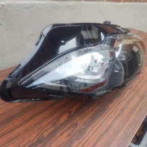 headlight assembly chevy malibu 2017-2023 Excellent. Halogen. Driver side - Picture 1 of 5
