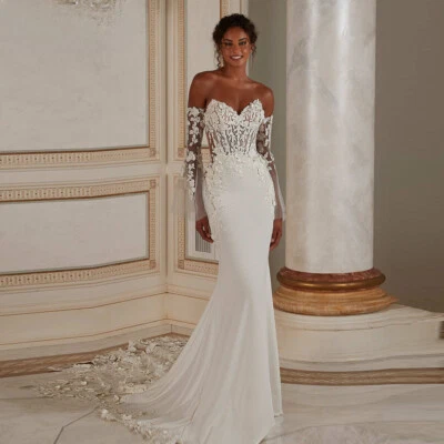 Moderno vestido de novia de sirena sin tirantes apliques sin espalda botones vestidos de novia Foto 1 de 4