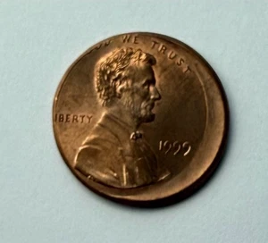 1999 Off Center Lincoln Memorial Cent ERROR FREE. SHIPPING - Picture 1 of 2