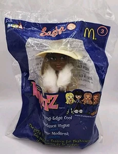 BRATZ McDonald's Happy Meal Toy 2002 SASHA 3 w/ Beige Hat Fur Stole NEW in Bag - Bild 1 von 6