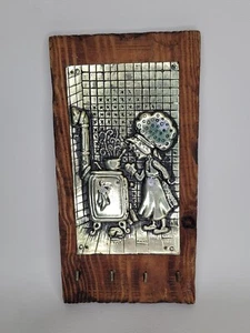 Vtg Key Holder Wood Holly Hobbie Brass Plaque Wall Hanging 4 Hooks Hong Kong - Picture 1 of 6