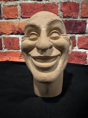 Disneyland Disney Park Pirates of the Caribbean Animatronic Head Prop - Image 1 of 4