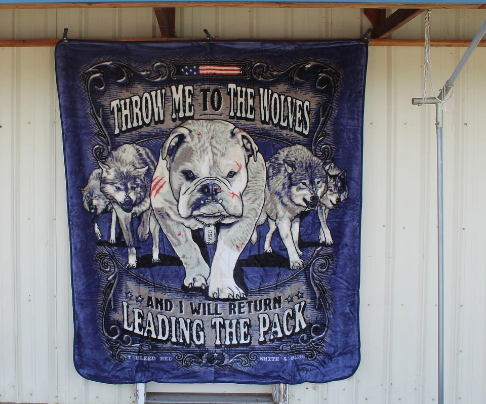 Bulldog Wolves Wolf Leading The Pack Queen Size Blanket Bedspread