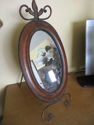 Espejo Toscano Independiente Ovalado Marrón Metal Pátina 24" Expositor de Joyería Foto 1 de 4