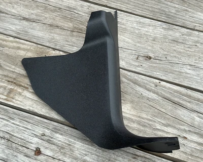 GMC Chevy Cadillac 2007-2014 panel de retroceso interior para pasajeros panel de ajuste derecho OEM Foto 1 de 4