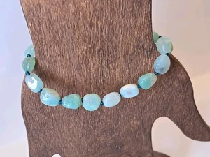 Neu mit Etikett Peyote Vogel grüne Töne Amazonit Nugget Perlen Edelsteine 7,25 Zoll Armband - Bild 1 von 7