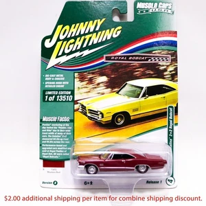 Johnny Lightning 1965 Pontiac Catalina 2+2 Ryal Bobcat Diecast Metal Model Car - Picture 1 of 5