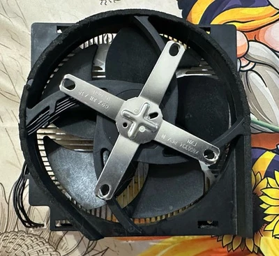 Xbox One S Internal Cooling Fan, Heatsink, and X Clamp - Image 1 of 3