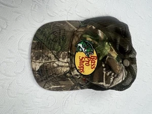 Gorra Bass Pro Shops Club Gorra Correa Hebilla Trasera Camuflada - Imagen 1 de 4