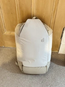 Deuter Utilion 30 Ltr Daypack - Picture 1 of 3