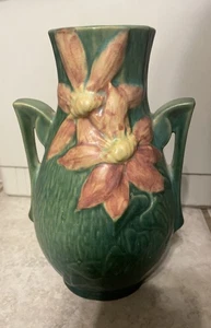 Vintage Roseville USA Green Clematis Art Pottery Vase Two Handles 108-8 1940s - Picture 1 of 13
