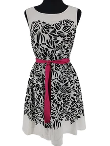 Elle Woman's White Black Fit&Flare Dress Size 6 Ribbon Tie Lined Back Zip Modest - Picture 1 of 10