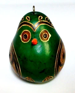 3" Green Gourd Bird Hand Carved and Tooled In Good Condition VERY CUTE!! - Picture 1 of 10