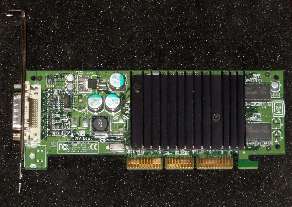 NVIDIA Quadro4 280 64MB AGP 8X Video Card P118 With DMS-59 Connector Fanless - Image 1 of 2