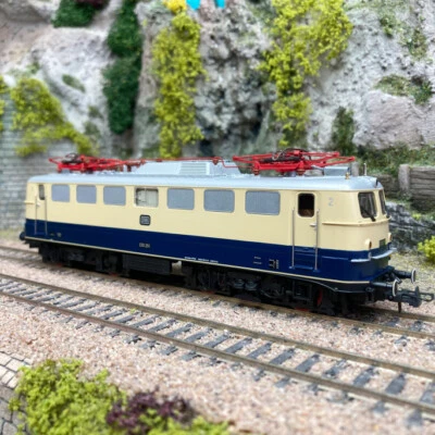 Locomotive électrique E 10 251, DB, Ep III, digital son 3R - ROCO 73622 - HO 1/8 - Photo 1/4