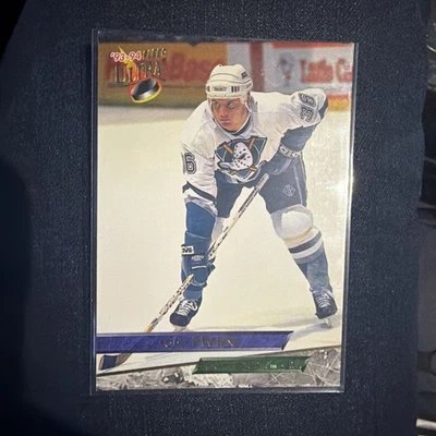 1993-94 Fleer Ultra - Todd Ewen #252 Anaheim Mighty Ducks - Image 1 of 2