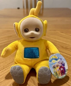 Vintage Teletubbies Plüsch Laa-Laa gelb Stoffpuppe Productions 1998 6 Zoll mit Etikett - Bild 1 von 4