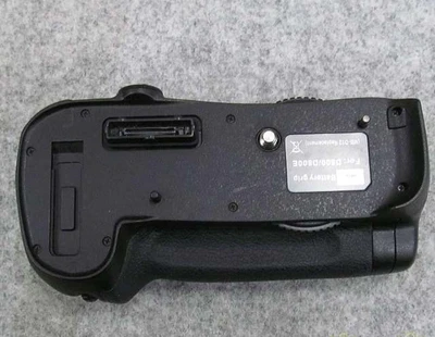 Nikon MB-D18 Multi-Power Battery Pack for Nikon D850 From JAPAN - Image 1 of 4