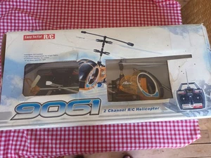 9061 2 Channel Remote Control Helicopter - Picture 1 of 6