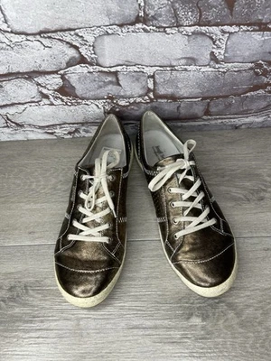 Zapatos informales Josef Seibel Comfort metálicos plateados de cuero para mujer talla 40EU/9,5 M EE. UU. Foto 1 de 4