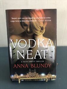 Wodka ordentlich von Blundy, Anna