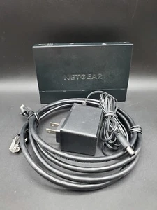 Netgear GS308v3 Black 12V-0.5A Indoor 8-Port Gigabit Ethernet Unmanaged Switch - Picture 1 of 3