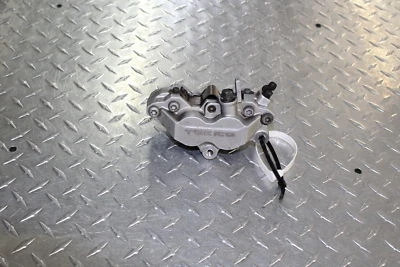 Kawasaki Vulcan 2000 2006 VN2000F Classic LT pinza de freno delantera derecha Foto 1 de 4