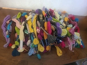 Lot Of 100 mixed DMC/ JP Coats/Iris Cotton Embroidery Floss (045) - Picture 1 of 17