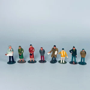 FIGURAS SCALEXTRIC DE COLECCIÓN X8 PAISAJES EN PISTA PERSONAS ESPECTADORES - Imagen 1 de 8
