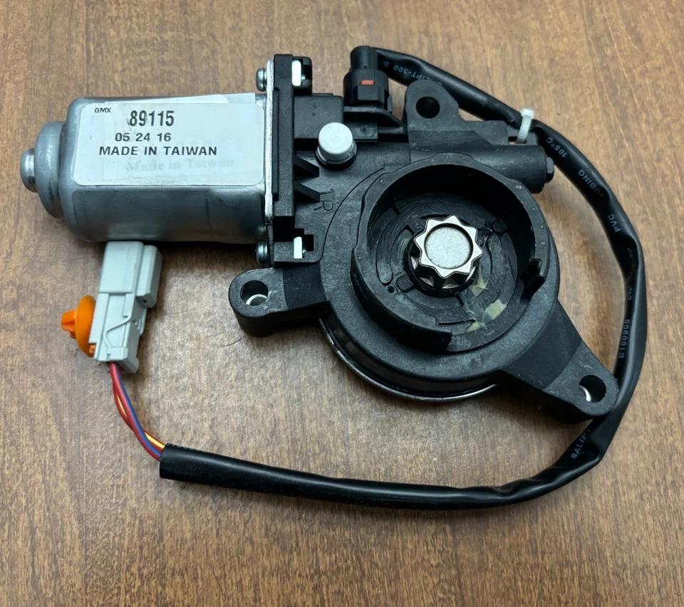 Motor de ventana eléctrica ACI/Maxair 389115 para Honda Civic 01-05 Foto 1 de 4