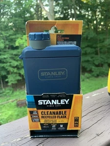 Blue Stanley reinigbare recycelte Flasche Werbung eCycle 7 Unzen auslaufsicher BPA-frei - Bild 1 von 5