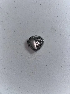 Vintage Hollow Puffy Heart Sterling Silver Flower Floral Charm Pendant Locket - Picture 1 of 4