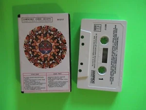 THE MAGNIFICENT 7 THE SUPREMES & FOUR TOPSCASSETTE TAPE SNAP CASE CLAMSHELL RARE - Imagen 1 de 3